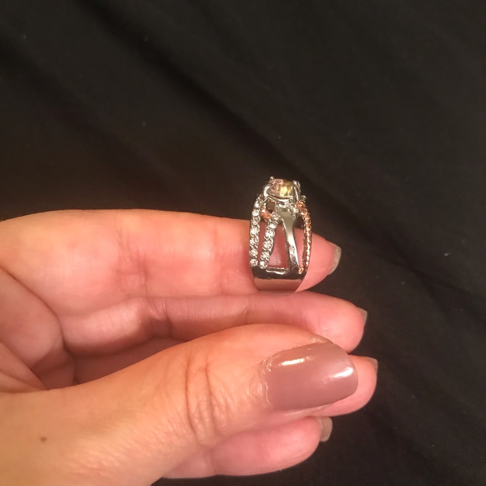 1 left! Free with jewelry purchase (just ask 4 it) - Picture 5 of 6